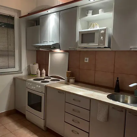 M House * Скоп'є